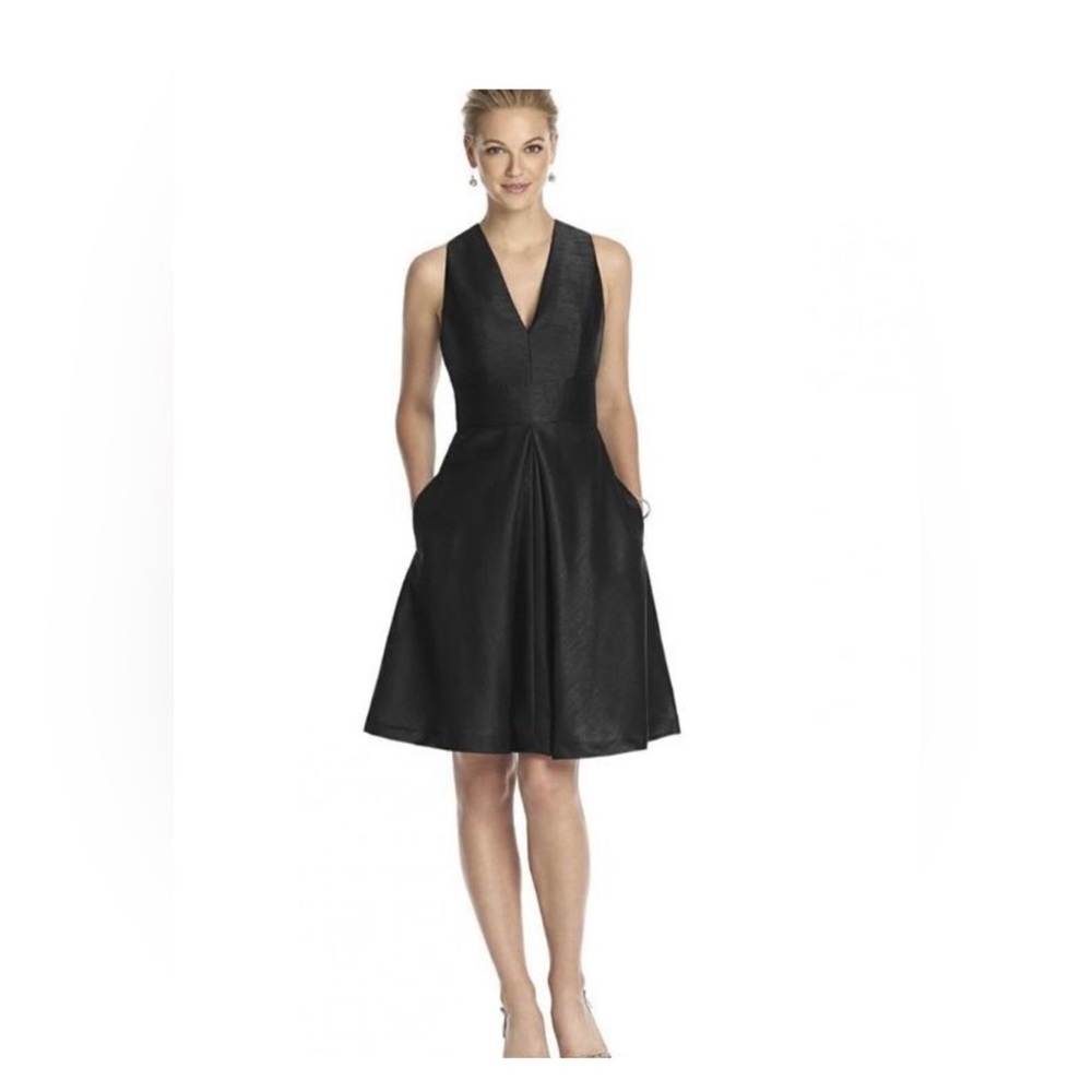ALFRED SUNG Cocktail Dress in Midnight Navy Blue